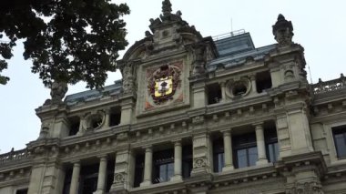 Bilbao, İspanya-2017: İl Konseyi binası. Foral (sadece The Foral Palace da bilinir) heyet Biskay saray gibi bir müstakil dikdörtgen bina, katı ve görkemli bir görünüm.