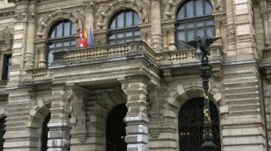 Bilbao, İspanya-2017: İl Konseyi binası. Foral (sadece The Foral Palace da bilinir) heyet Biskay saray gibi bir müstakil dikdörtgen bina, katı ve görkemli bir görünüm.