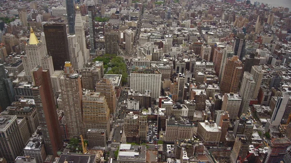 ニューヨーク アメリカ マンハッタンのミッドタウンとダウンタウンの超高層ビルの航空写真 — ストック写真