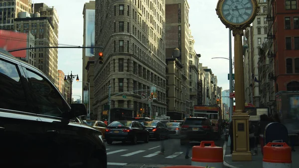 New York City Circa 2019 Circulation Devant Emblématique Flatiron Building — Photo