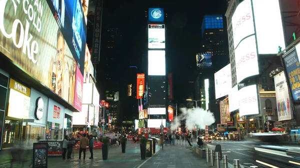 Νεα Υορκη Γύρω Στο 2019 Times Square Κυκλοφορίας Νύχτα Στη — Φωτογραφία Αρχείου