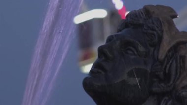 Paris, Fransa: Concorde Meydanı 'ndaki ünlü çeşme, gerçek zamanlı,