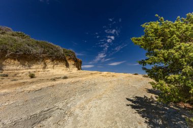Rab Piramitleri, Kum Kumulları, Lopar, Rab Adası 'ndaki Strucic Sahili, Adanın etrafındaki Yürüyüş Yolu