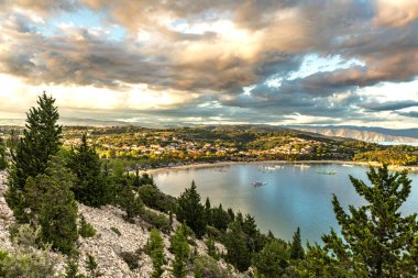 Rab Adası 'ndaki Cennet Plajı, Dağ Yolu' ndaki bir bakış açısı, Preguri Yolu.
