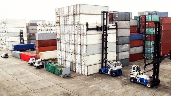 Container Scatole Carico Nel Magazzino — Foto Stock