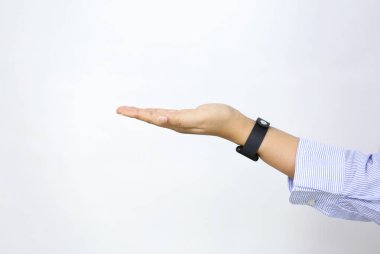 siyah renkli akıllı saat ile ele seçilen odak