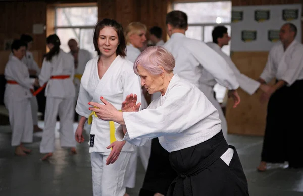 Aikido Instructeur Onderwijs Aikido Aikikai Technieken Aikido Seminar Gehouden Sportclub — Stockfoto