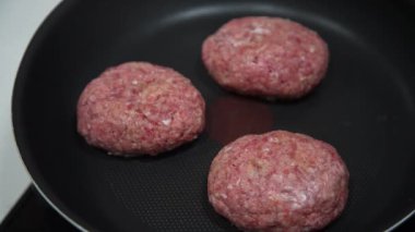 Hamburger nasıl pişirilir?