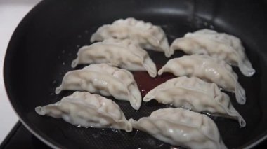 Mantı nasıl pişirilir?