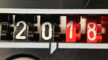 2018-2024 yeni yıl counter numaraları. Dijital geri sayım sayacı kümesi.