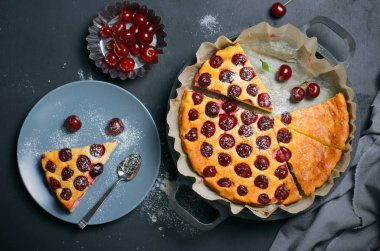 Süzme peynir kirazlı turta, ev yapımı vişneli tart