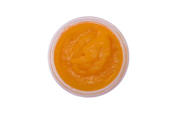 Doğal yüz maskesi. Kabak, papaya ve aloe cilt bakımı için maske içinde. Üstten görünüm. Beyaz arka plan üzerinde izole