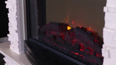 Şöminede yangın var..