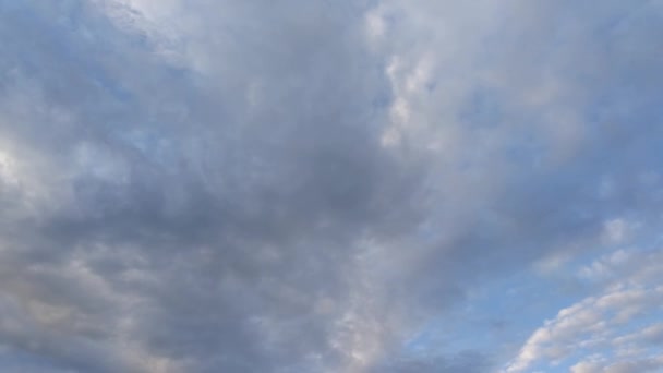 Bulut Mavi Gökyüzü Görüntüleri Kamera Hareketi — Stok video