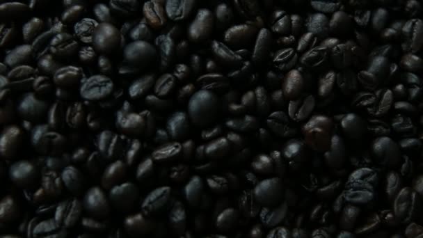 Der Kaffee Auf Holz Geröstet Nahaufnahme Bild Für Hintergrund — Stockvideo