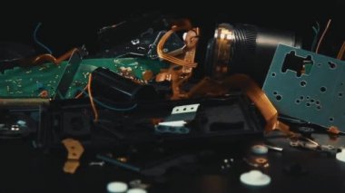 Elektronik atık görüntüleri kamera hareketi.