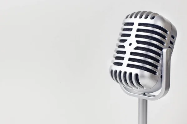 The vintage microphone close up image on white background — Stock Photo, Image