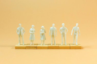  iş içeriği için turuncu pastel beyaz şekil minyatür.