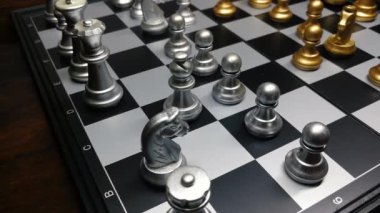 Iş içeriği için satranç strateji tahtası oyunu.