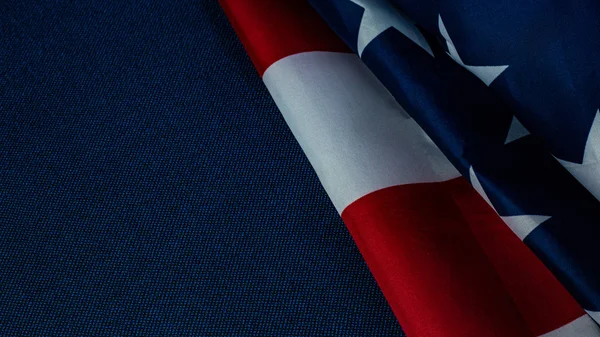 Bandeira americana no conteúdo do dia da independência azul . — Fotografia de Stock