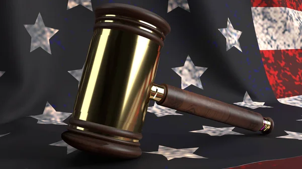法の内容のためのフロントアメリカの旗3Dレンダリング上のハンマー — ストック写真