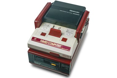 NINTENDO 'NUN' UN VINTAGE VIDEO AİLE AİLE SİSTEMİ. 9 AĞUSTOS 2020, BANGKOK, THAILAN