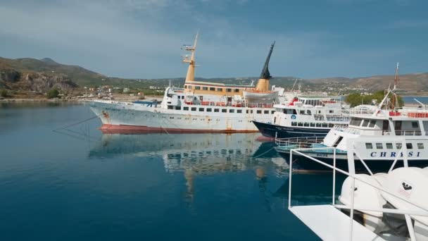Kissamos port, Kreta, Grekland — Stockvideo