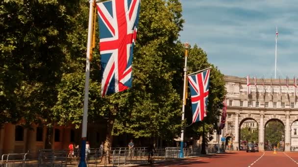 Almirantazgo Arco en Londres, Inglaterra, Reino Unido — Vídeos de Stock