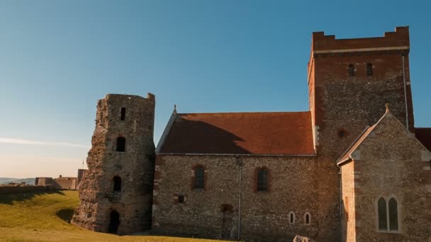 Kamerafahrt Von Der Marienkirche Sachsen Direkt Neben Einem Römischen Leuchtturm — Stockvideo