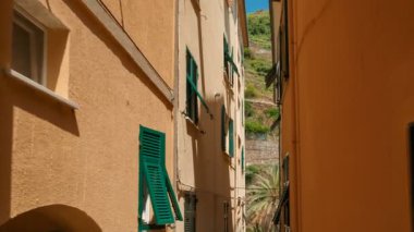 Cinque Terre, Liguria, İtalya, Unesco Dünya Mirası, kıyı şeridi, beş Köyü ve çevresindeki tepelerde ünlü Manarola kasaba sokaklarında boyunca POV