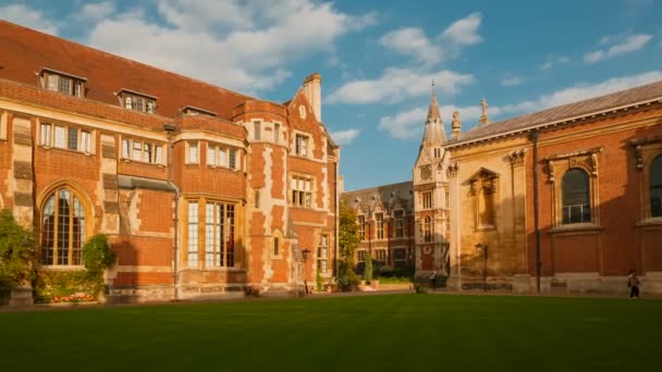 Cambridge Cca 2018 Širokoúhlý Záběr Pembroke College Součástí Univerzity Cambridge — Stock video