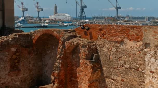 Altstadt und Hafen von Livorno, Toskana, Italien — Stockvideo