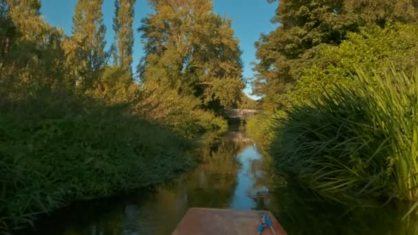 River Stour, Cantuária, Inglaterra, Reino Unido — Vídeo de Stock