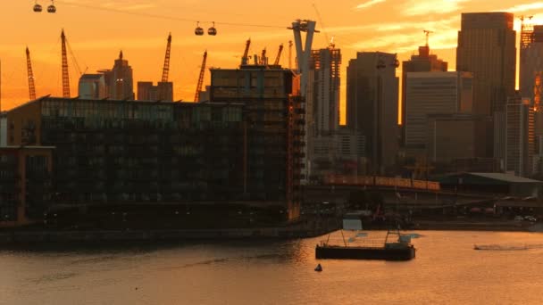 City of London ve Canary Wharf, Londra, İngiltere — Stok video