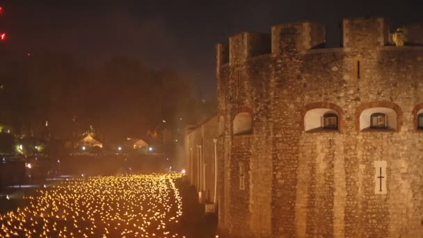 London Cirka 2018 Éjszakai Részlete Tower London Túl Mélyül Árnyék — Stock videók