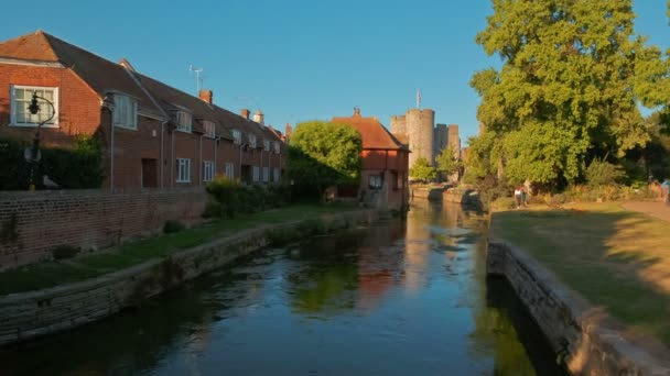 Canterbury Circa 2018 Amplia Toma Basculante Famosa Ciudad Medieval Canterbury — Vídeo de stock