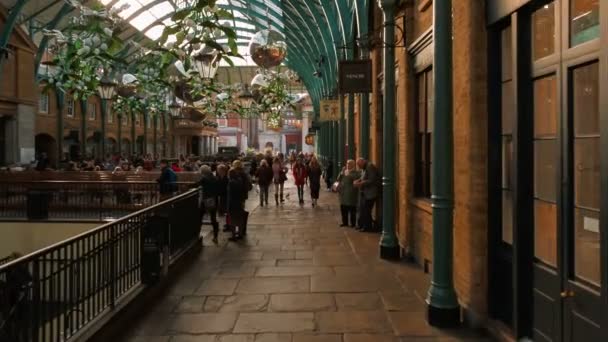 Londres Circa 2018 Promenade Pov Intérieur Célèbre Arcade Covent Garden — Video