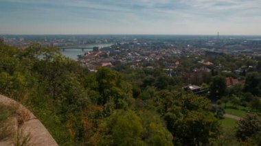 Atış kalenin Gellert Hill Budapeşte, Macaristan'da boyunca kaydırma. Kale 1851 yılında inşa edilmiştir