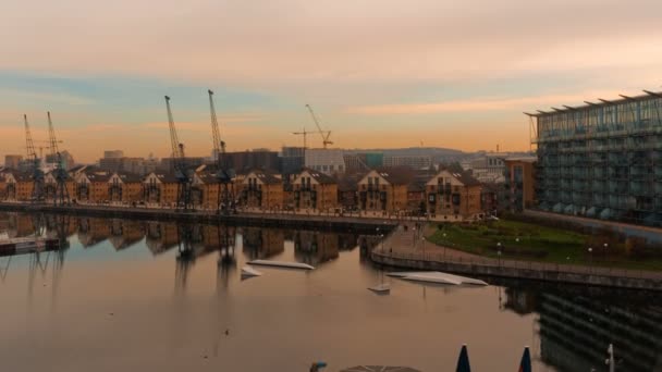 Dockyards e desenvolvimentos industriais de Londres — Vídeo de Stock