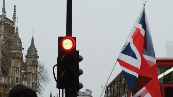 Brexit - Від'їзд прихильників в районі Вестмінстер, Лондон — стокове відео