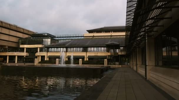 London Circa 2019 Pov Skott National Archives Kew London England — Stockvideo