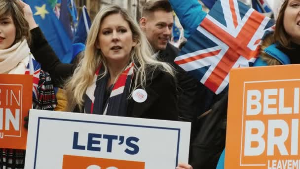 Londres Por Volta 2019 Slow Motion Shot Women Ativamente Protestando — Vídeo de Stock