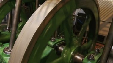 Operasyonda endüstriyel motor