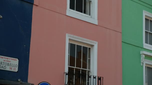 Antiques Shop, Portobello Market, Londres, Inglaterra, Reino Unido — Vídeos de Stock