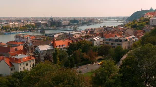 Castillo de Buda y Danubio, Budapest, Hungría — Vídeos de Stock