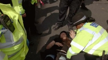 Londra'da İklim Değişikliği Extinction İsyanı Gösteri, İngiltere