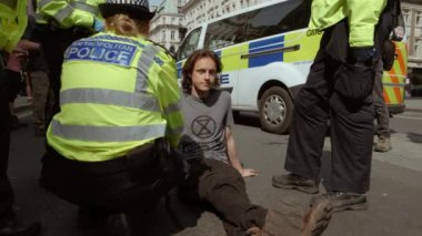 Londra'da İklim Değişikliği Extinction İsyanı Gösteri, İngiltere