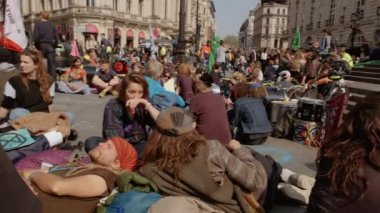 Londra'da İklim Değişikliği Extinction İsyanı Gösteri, İngiltere