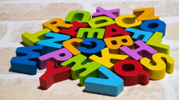 Puzzle Alphabet Est Jouet Entraînement Intellectuel — Photo