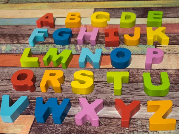 Ein Alphabet Puzzle Ist Ein Intellektuelles Trainingsspielzeug Stockbild